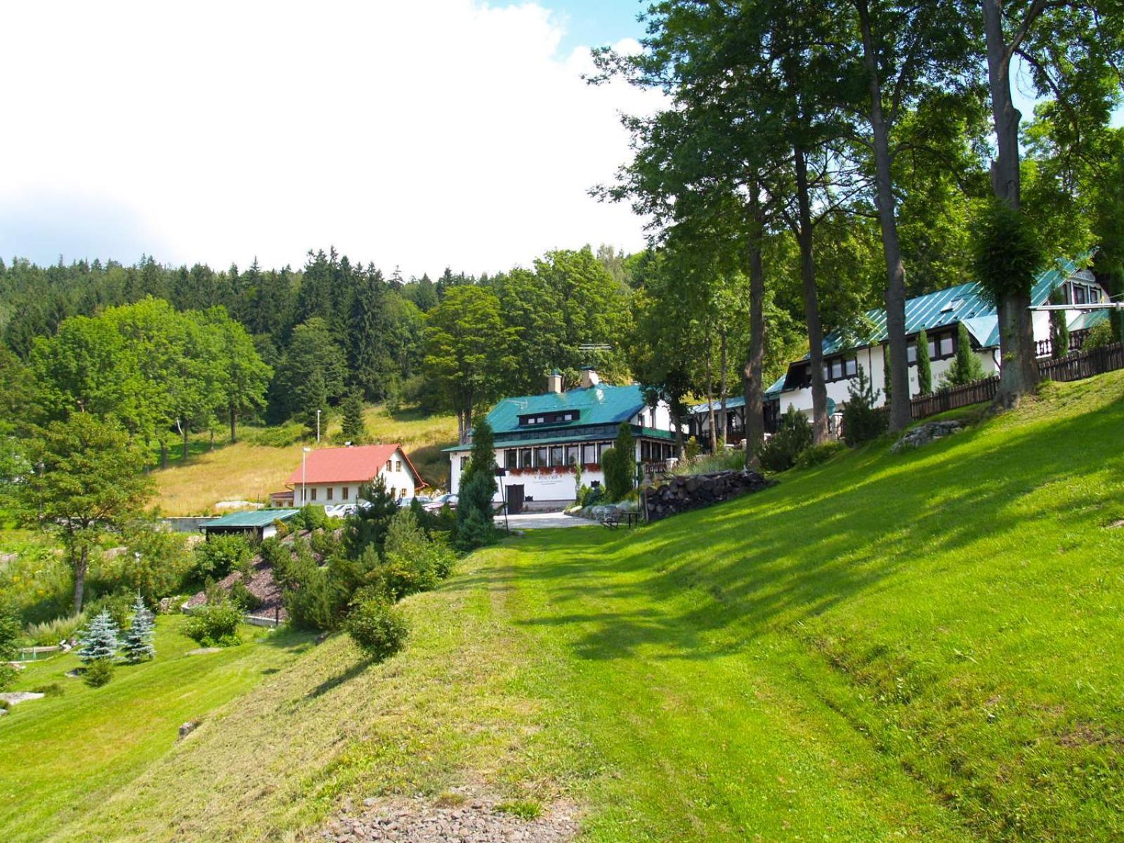 Hotel V Nebi Josefŭv Dŭl Esterno foto